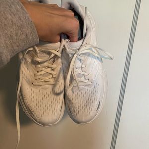 HOKAS, Clifton 8’s